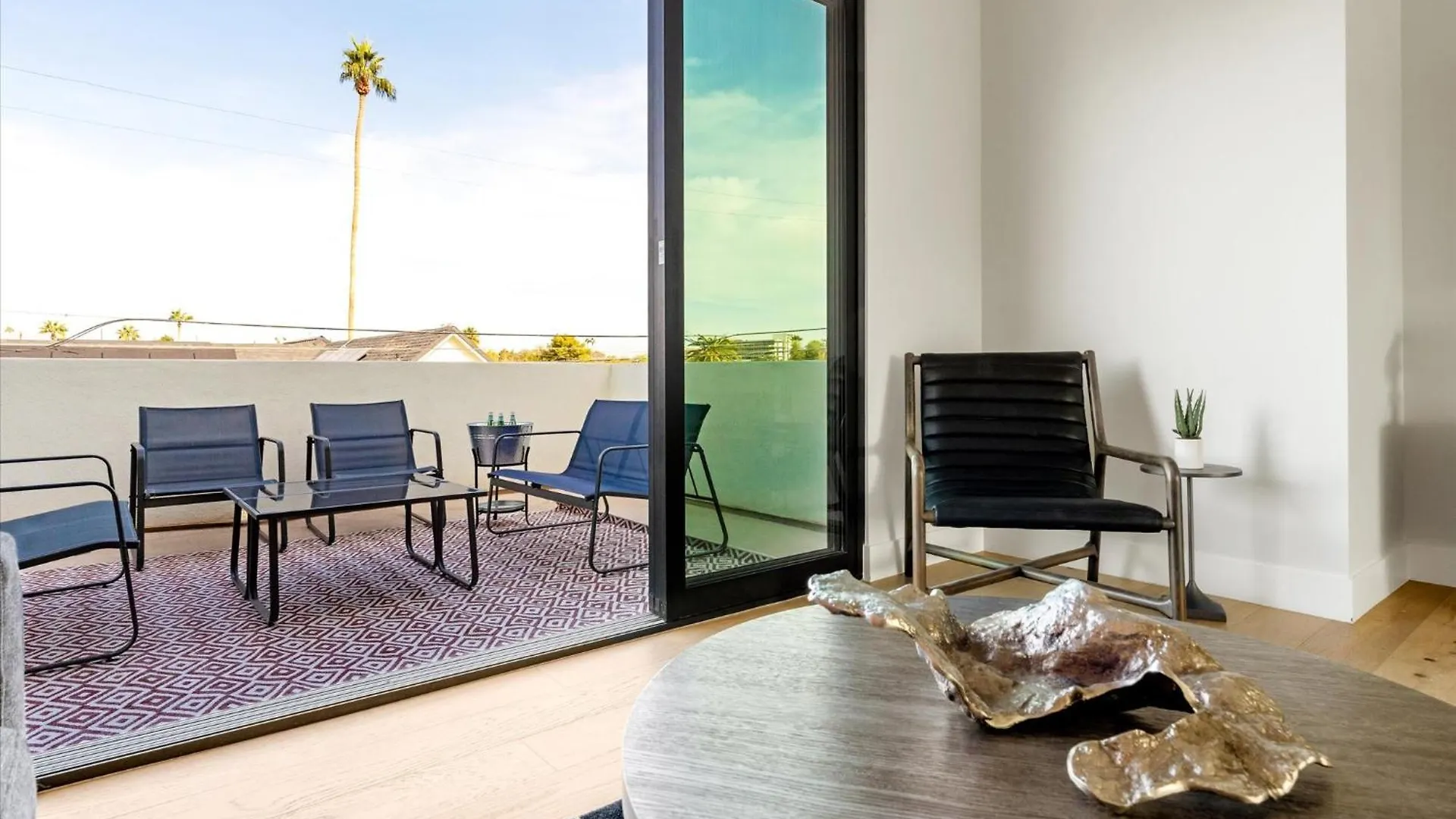 Desert Palm Luxury Space - Walk To Old Town! Scottsdale 0*,  ABD