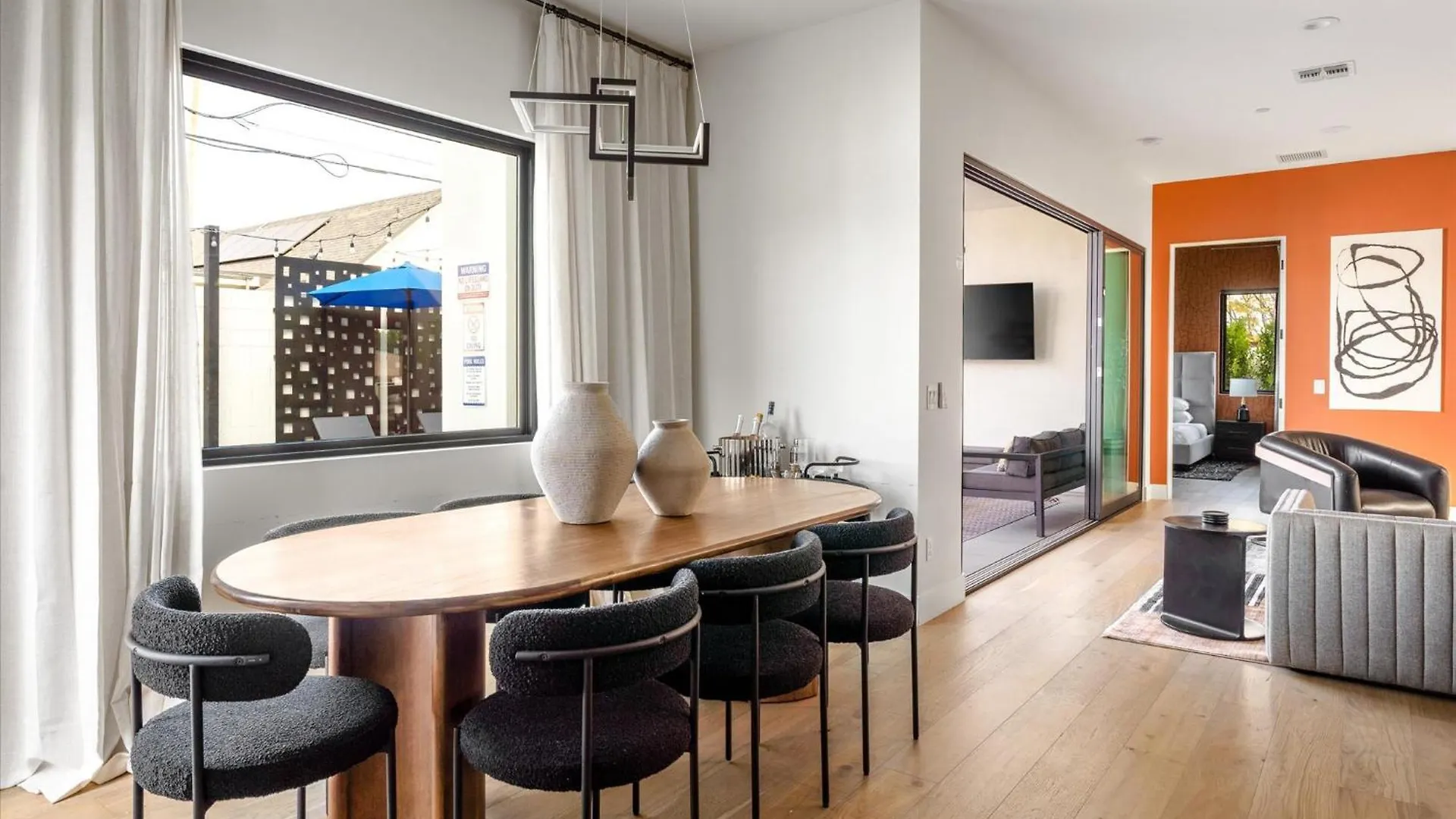 Desert Palm Luxury Space - Walk To Old Town! Scottsdale